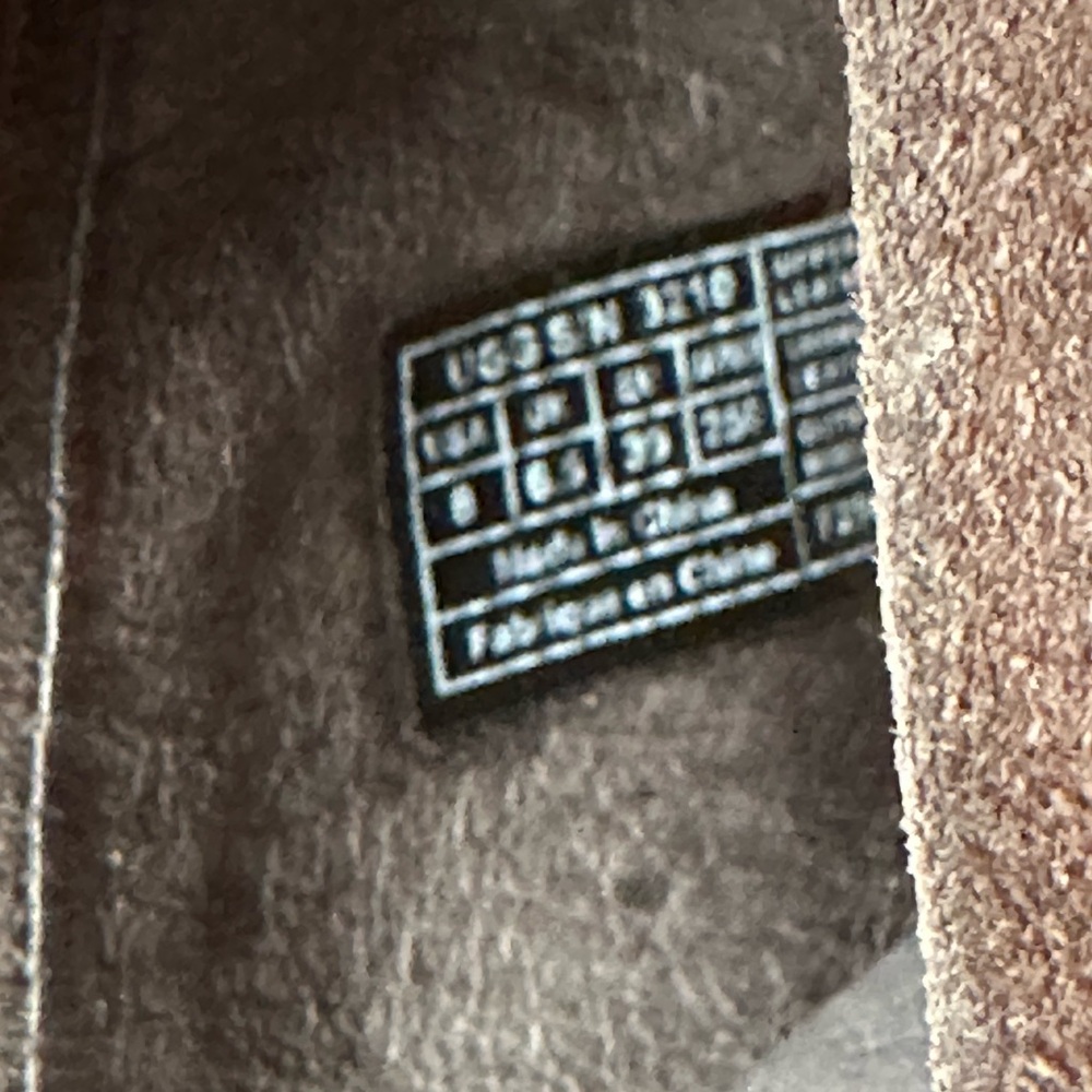 UGG Women's Clogs‎ Size 8 - Picture 7 of 7